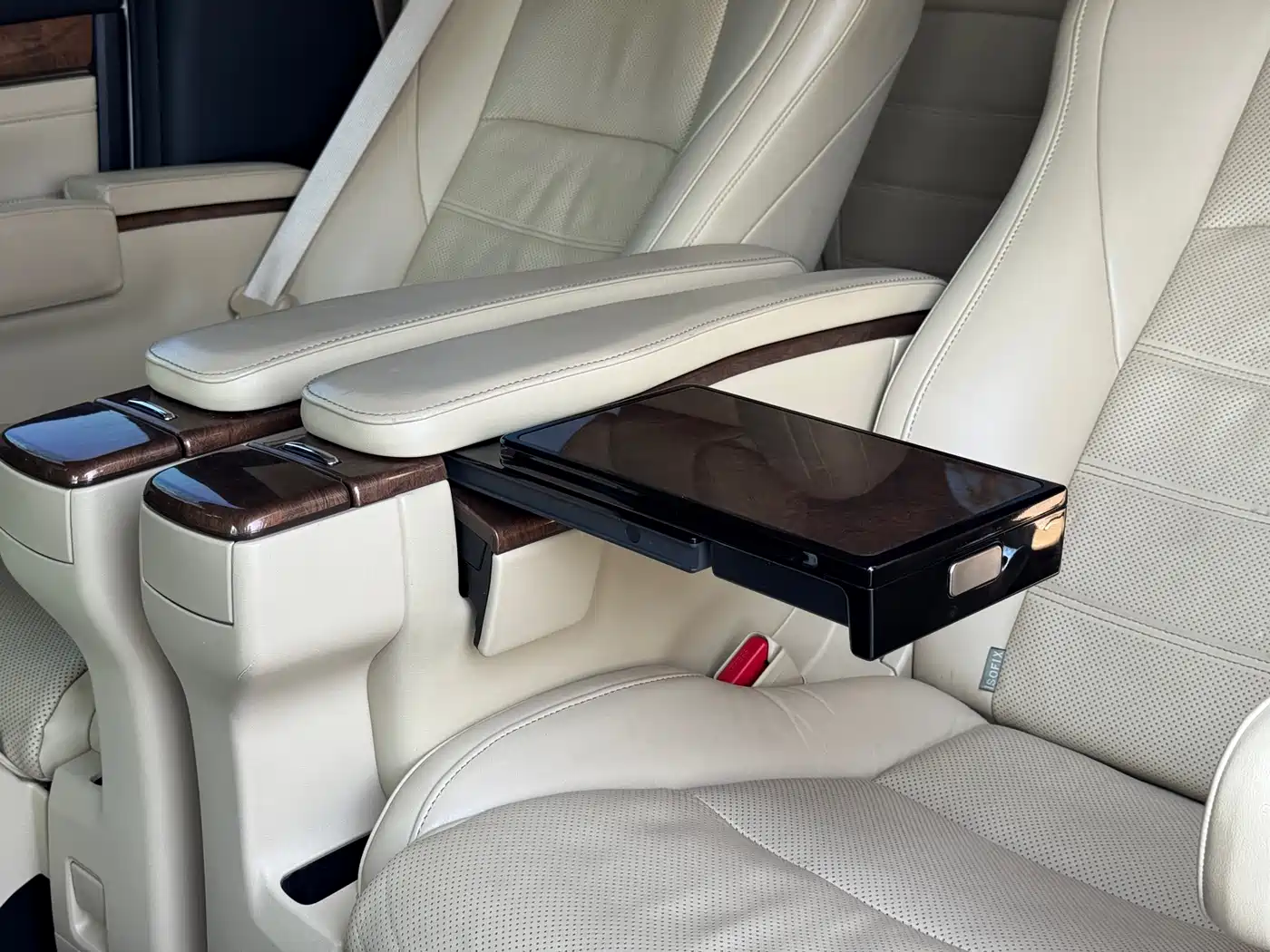 Toyota Alphard 2018 3.5L Premium фото 17