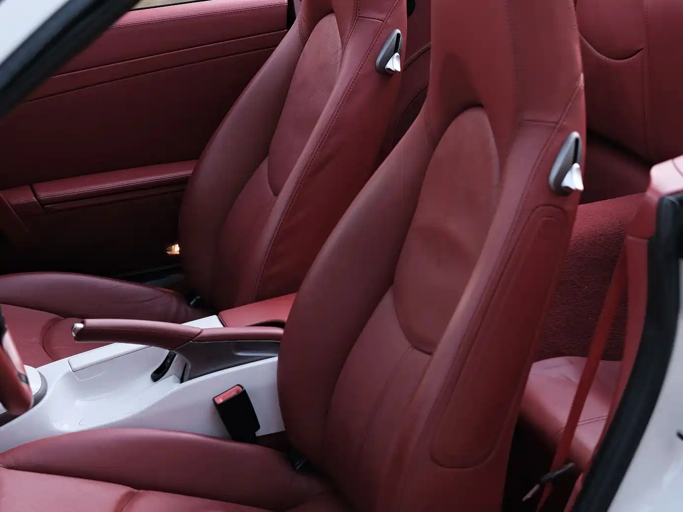 Porsche 911 2010 Carrera Cabriolet 3.6L фото 9