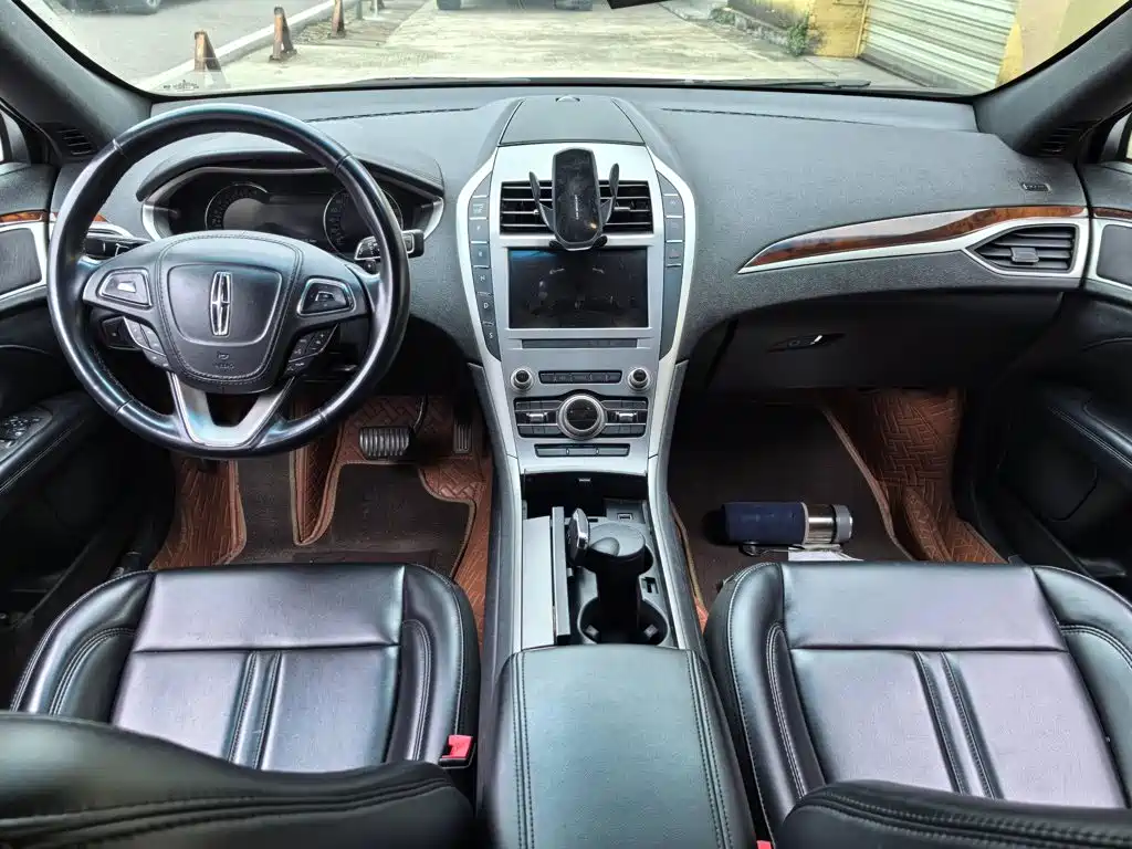 Lincoln MKZ 2020 2020 2.0T Premium Edition