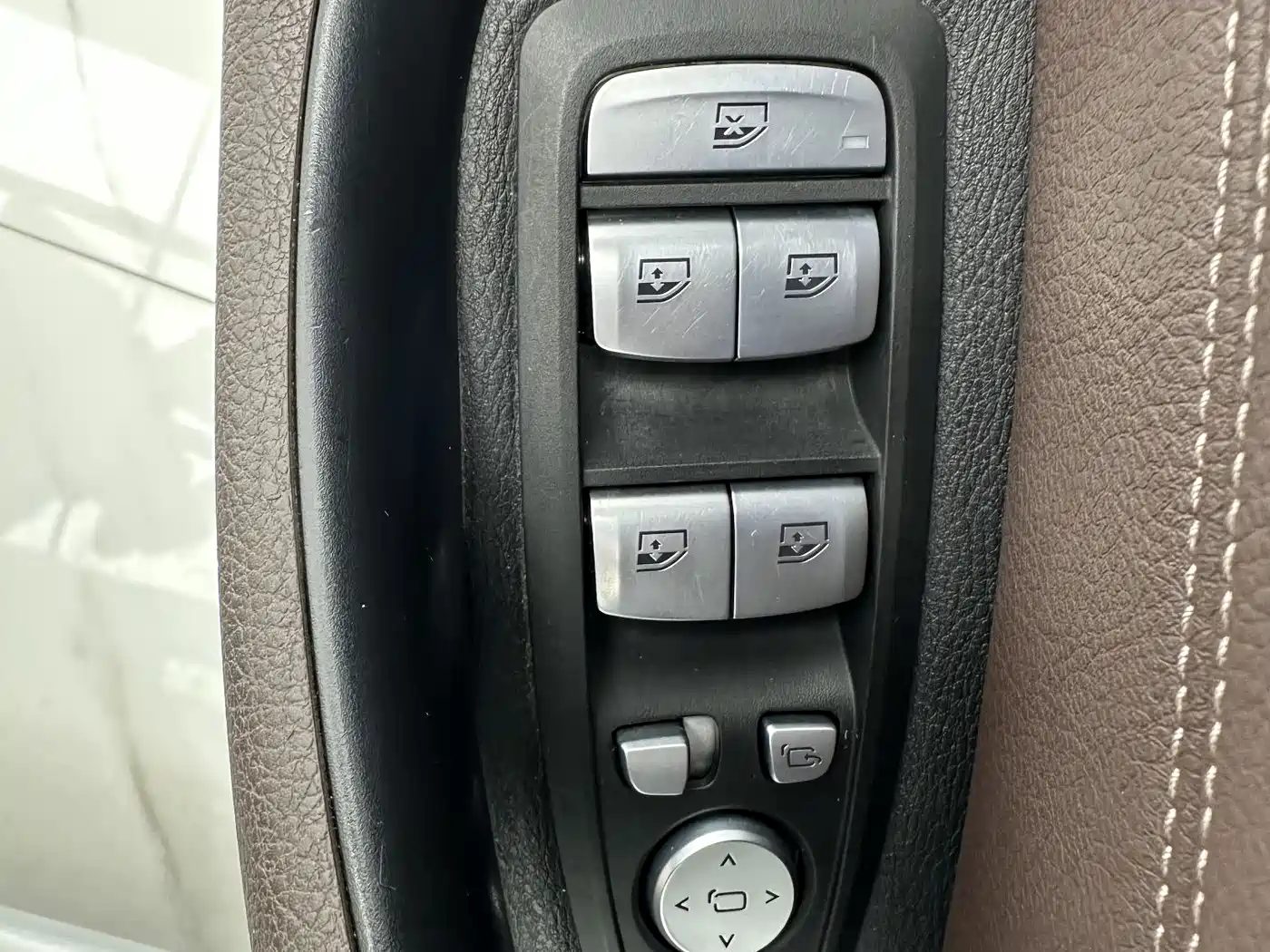 BMW X1 2022 sDrive20Li Premium фото 11