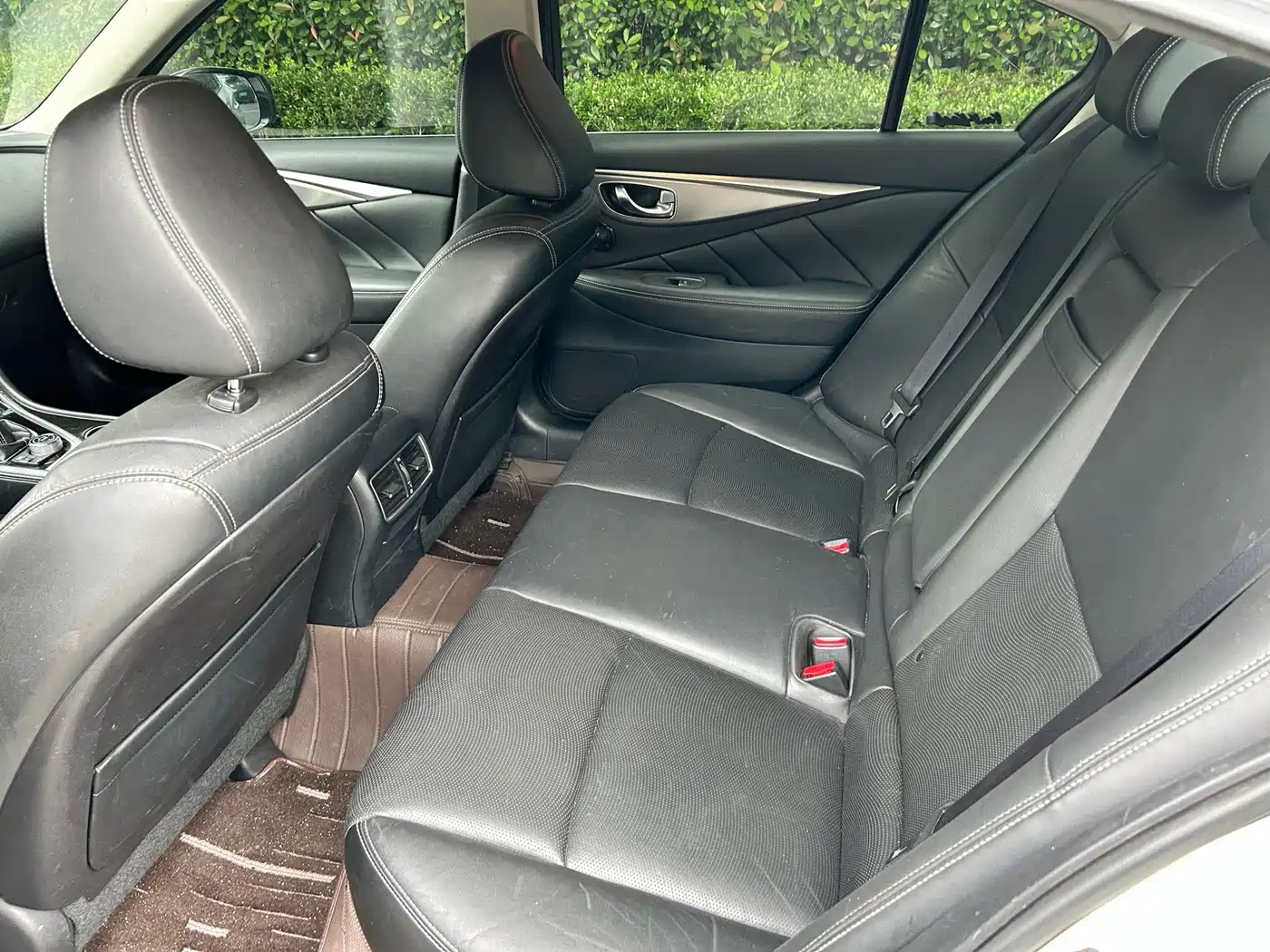 Infiniti Q50 2015 2014 3.7L Comfort Edition