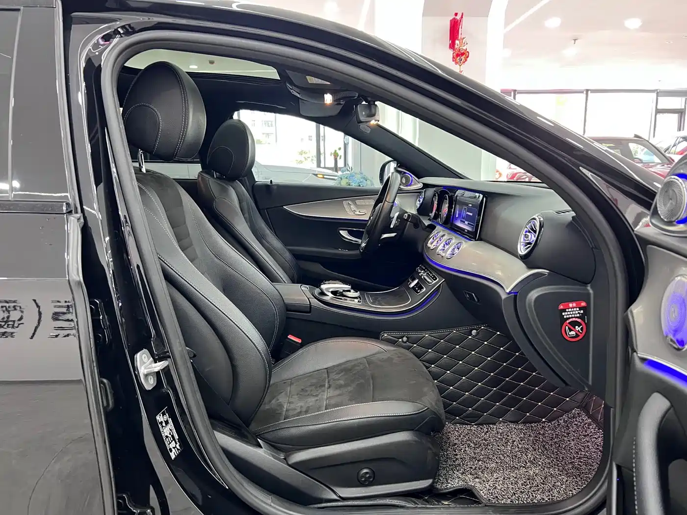 Mercedes-Benz E-Class 2017 Facelift E 300 Sport фото 11