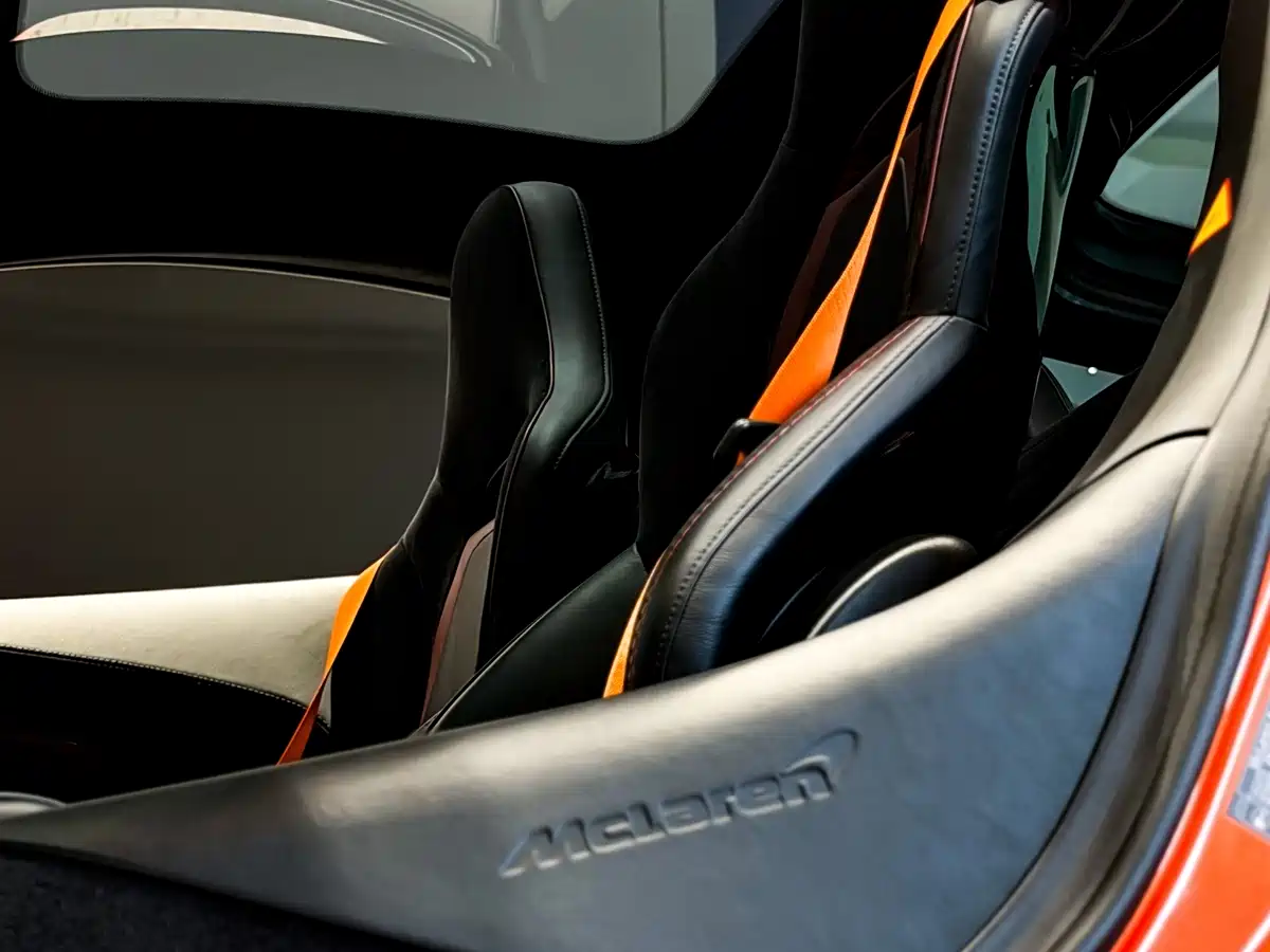 McLaren GT 2023 2023 4.0T Standard Model