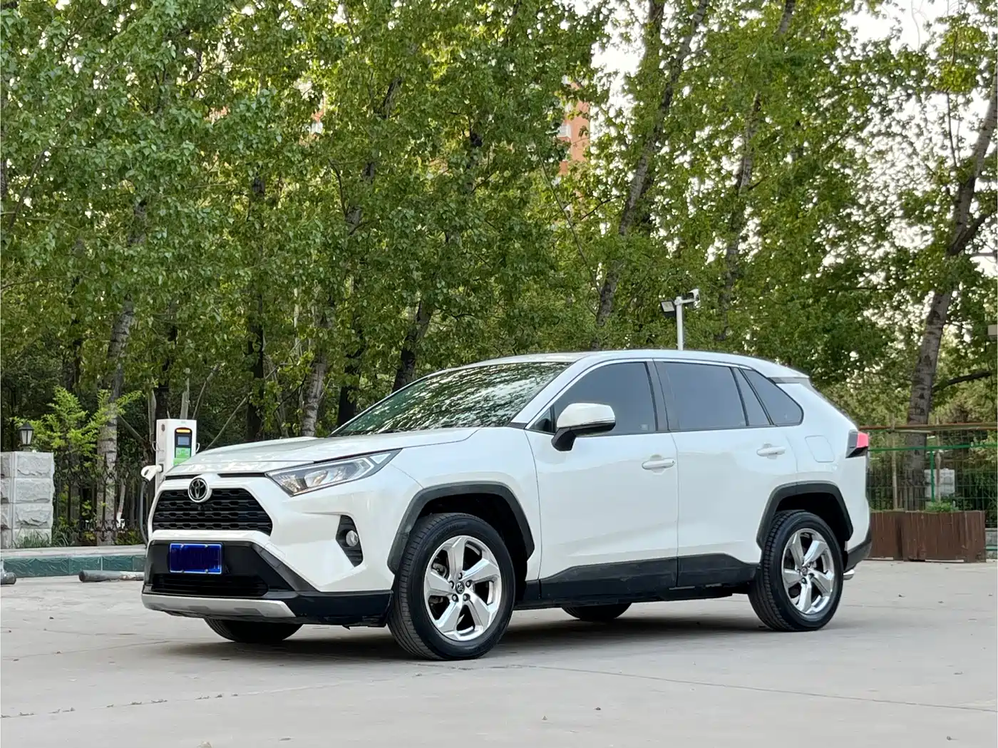 Toyota RAV4 Rongfang 2020 2.0L CVT 2WD Trend Edition фото 7