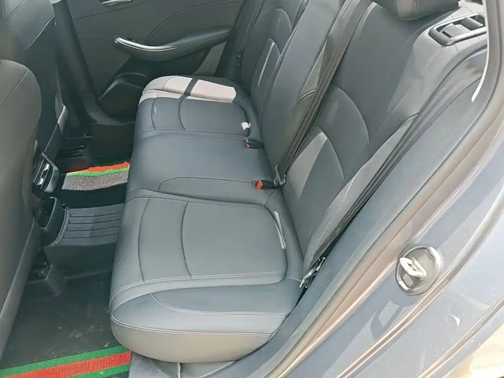 Roewe i5 2026 2026 1.5L CVT Luxury