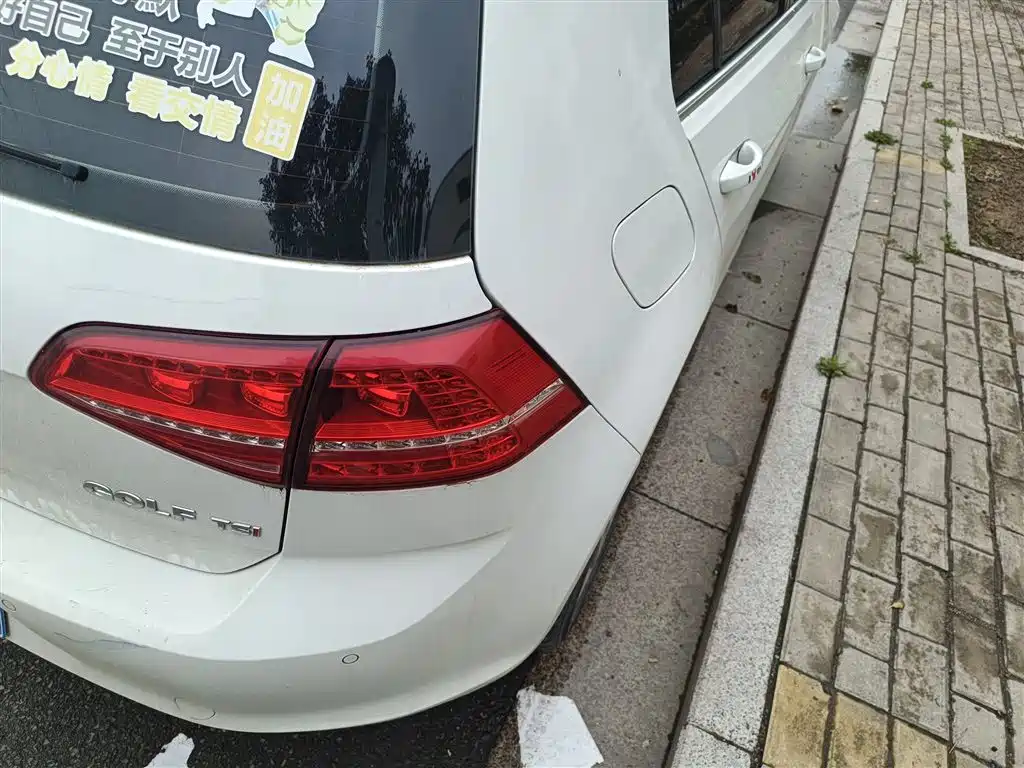 Volkswagen Golf 2015 1.4TSI Automatic Comfort фото 25