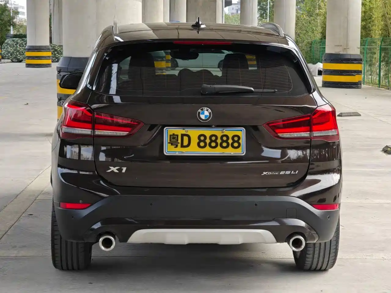 BMW X1 2020 xDrive25Li Premium Edition фото 5