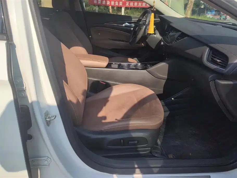BUICK REGAL