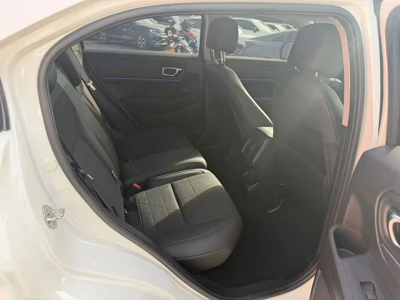 Honda Vezel 2023 2023 1.5L CVT Pioneer Edition