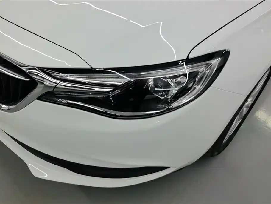 Buick Excelle 2021 Exemplar 1.5L Auto Elite фото 5