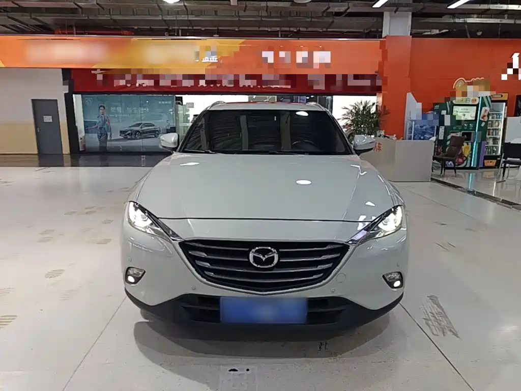 Фото 3 - Mazda CX-4