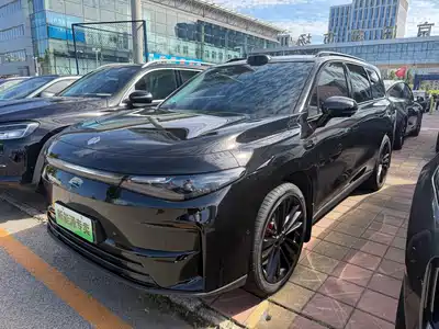 Leapmotor C16