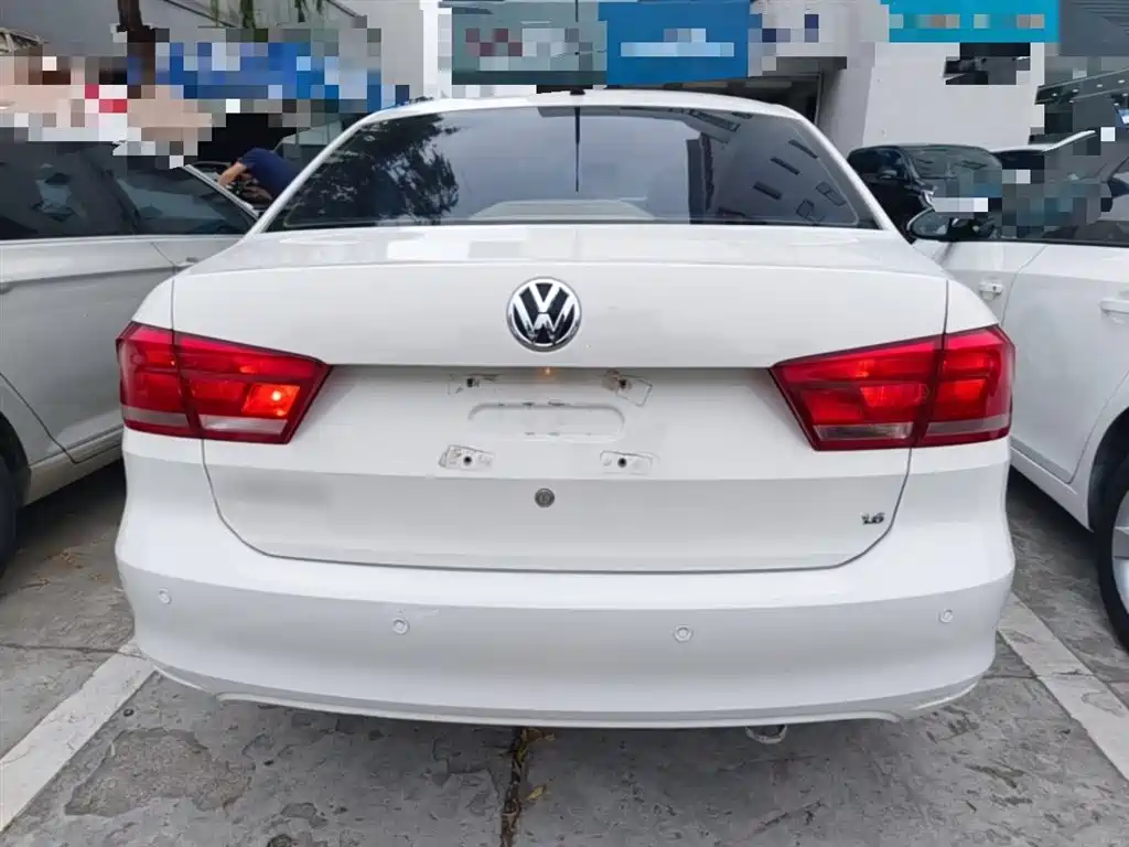 Volkswagen Santana 2013 1.6L Automatic Comfort Edition фото 6
