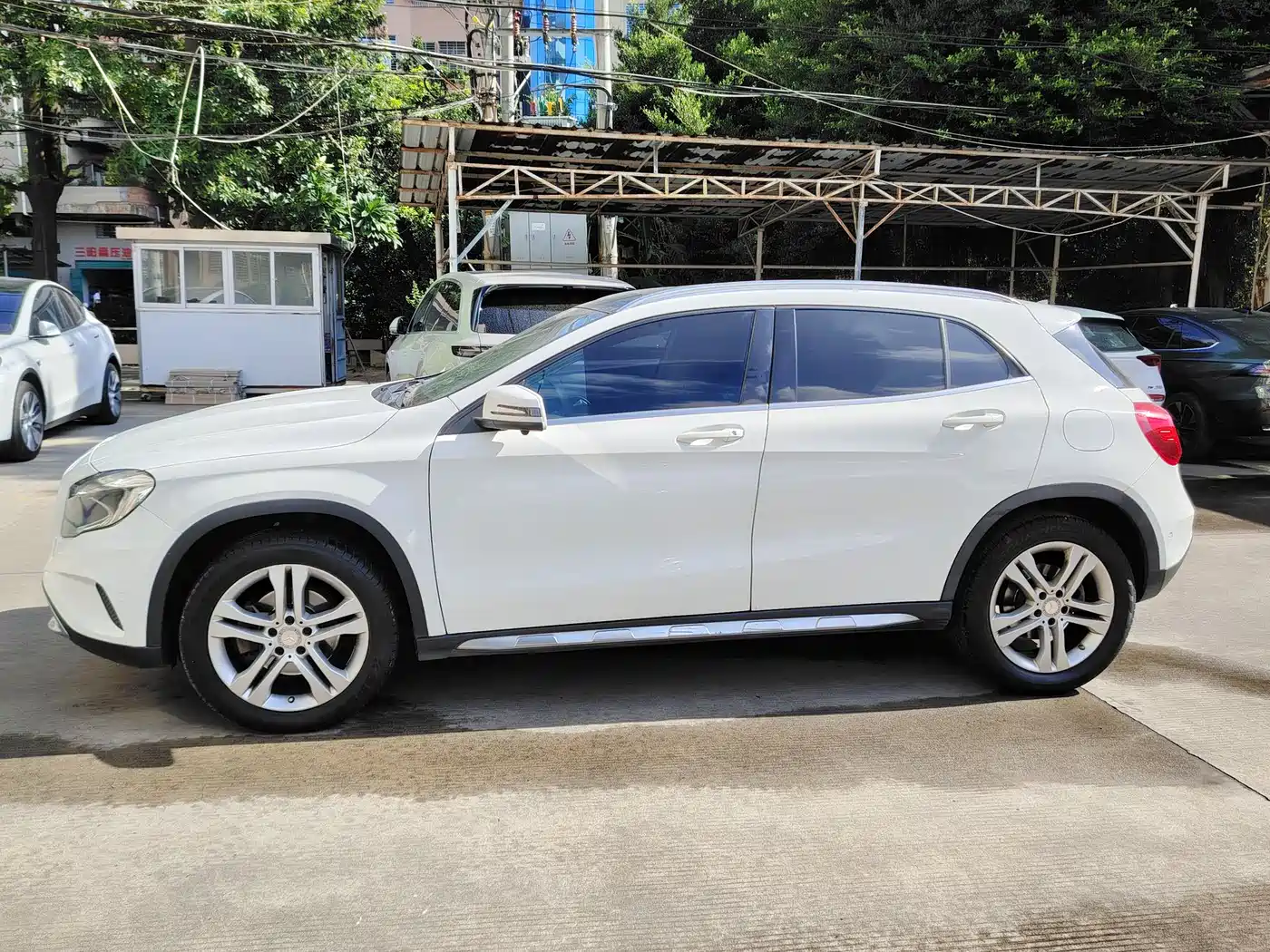 Mercedes-Benz GLA 2015 GLA 200 Dynamic фото 4