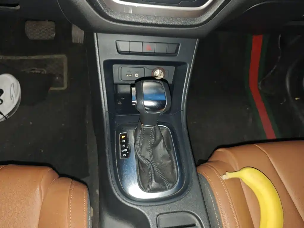 MG GT 2018 2016 Model 1.5L Automatic Premium Luxury Edition