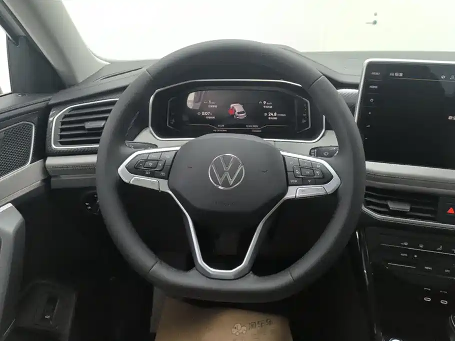 Volkswagen Tayron 2024 300TSI 2WD Luxury Plus Advanced фото 15