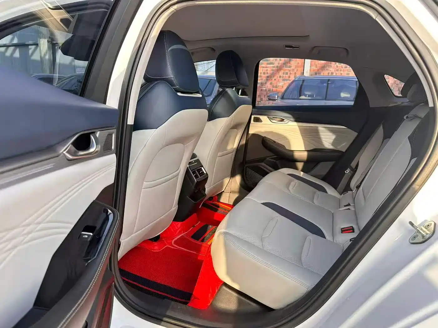 GEELY AUTOMOBILE XINGRUI