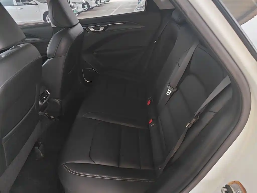 Geely Geometry C 2022 2022 Blueberry C400