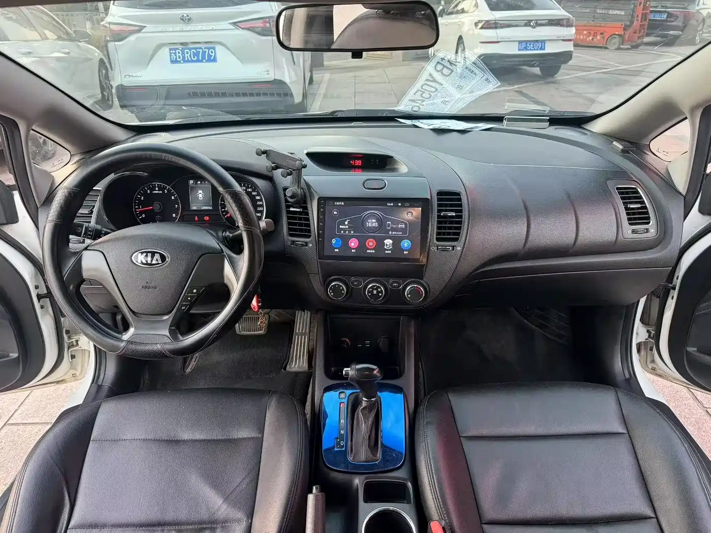 KIA K3