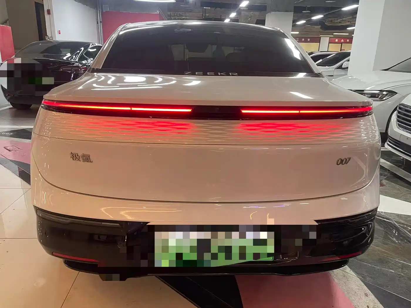 ZEEKR EXTREME KRYPTON 007