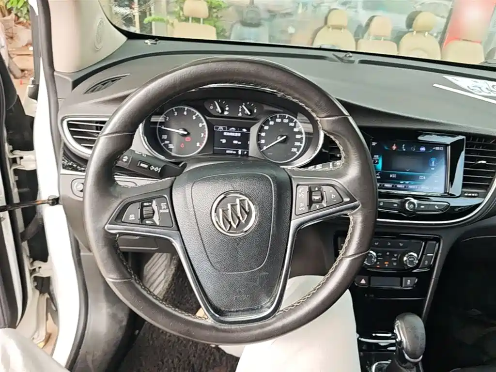 Buick Encore 2017 18T Automatic 2WD Urban Elite фото 11