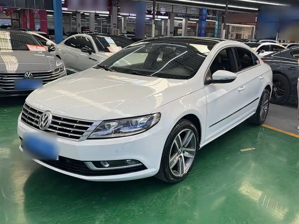 Volkswagen FAW-Volkswagen CC 2018 1.8TSI Premium фото 2