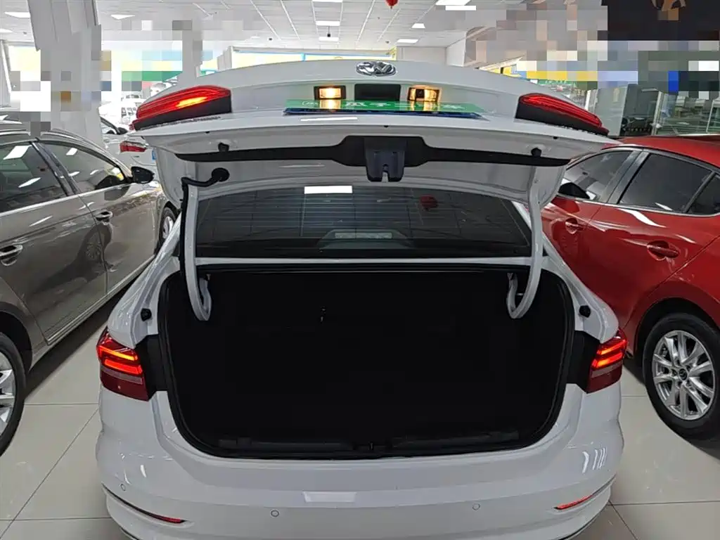 Volkswagen Lavida 2018 1.5L Automatic Comfort Version China V фото 19