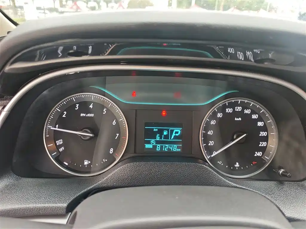 Buick Excelle 2015 15N Automatic Progressive фото 4