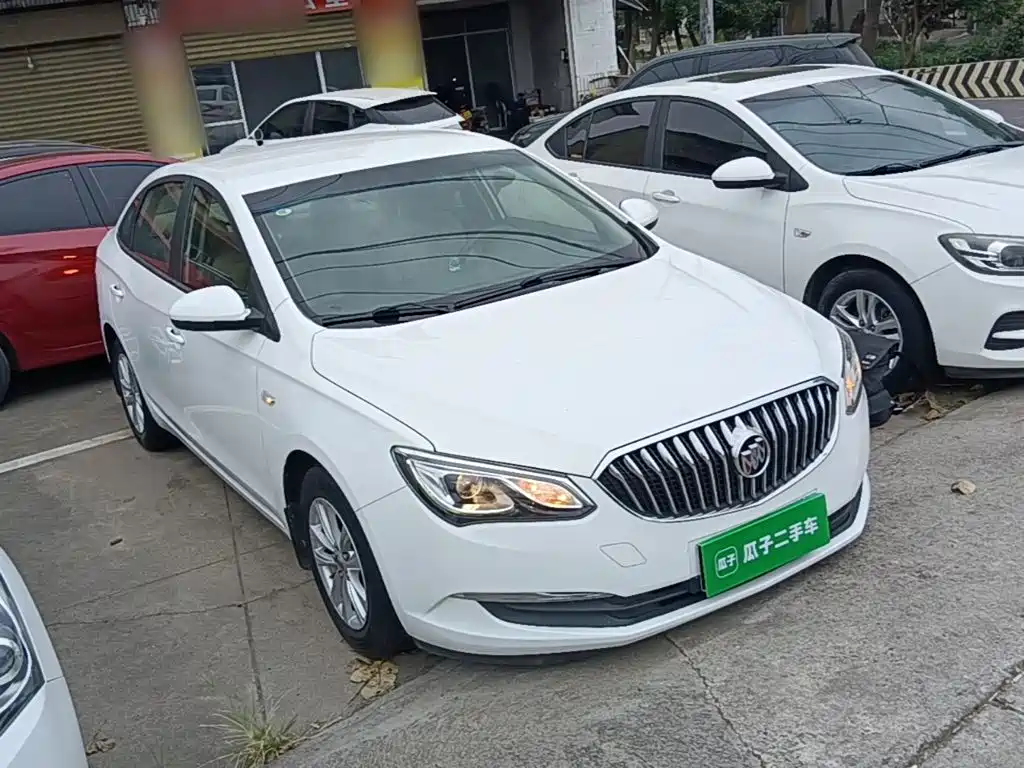 Фото 4 - Buick Excelle