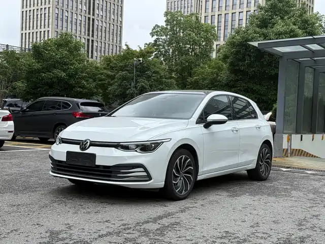Volkswagen Golf 2021 280TSI DSG Pro