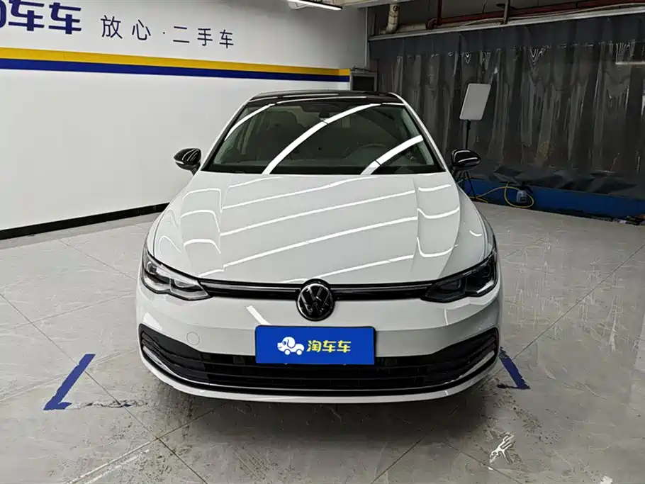 Volkswagen Golf 2023 Facelift 280TSI DSG Pro фото 2