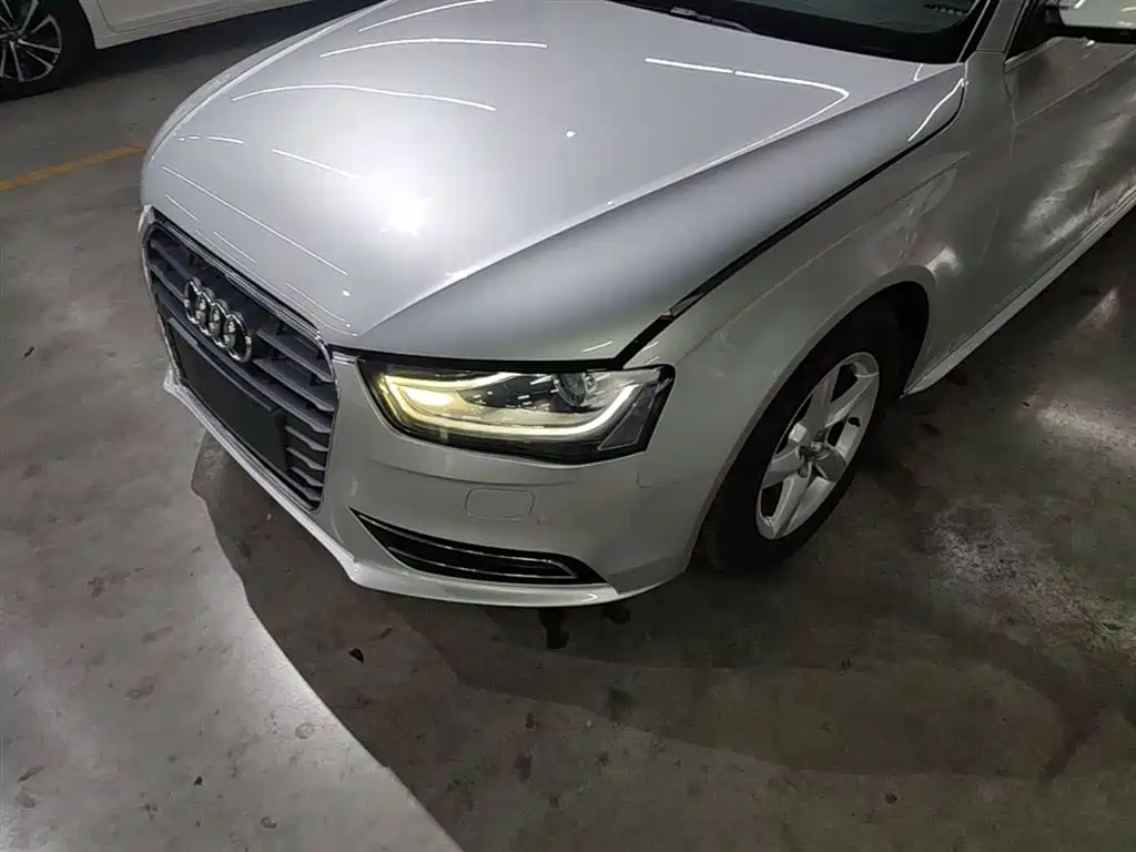 Audi A4L 2015 35 TFSI Auto Standard фото 24