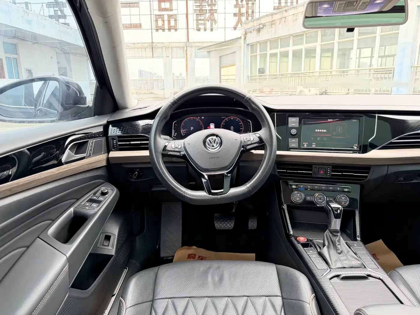 Volkswagen Passat 2019 Model 380TSI Luxury Edition China VI фото 7