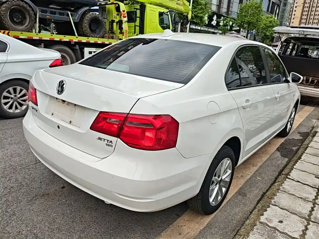 Volkswagen Jetta 2015 Value Edition 1.6L Manual Comfort фото 7