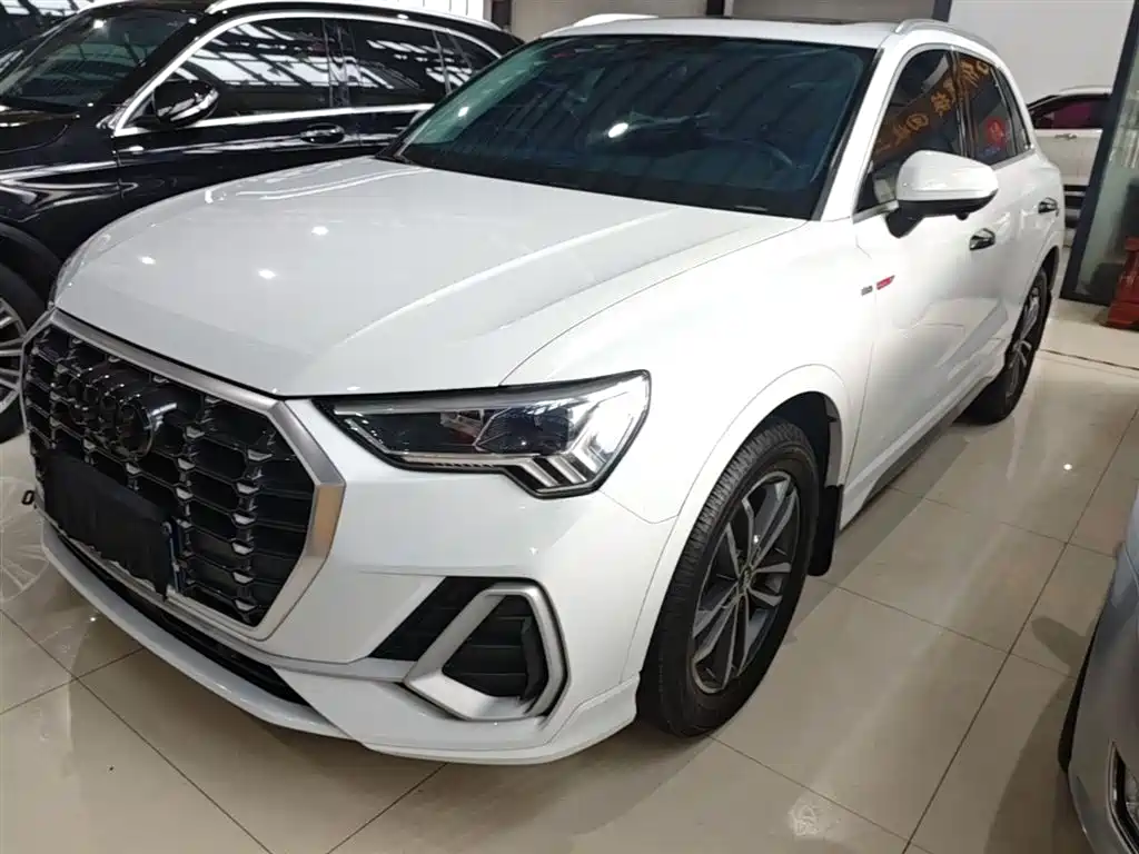 Audi Q3 2021 35 TFSI Progressive Sport
