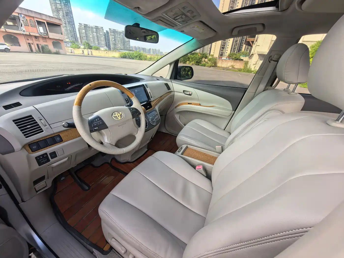 Toyota Previa 2009 2006 Model 2.4L 7-Seater Luxury Edition