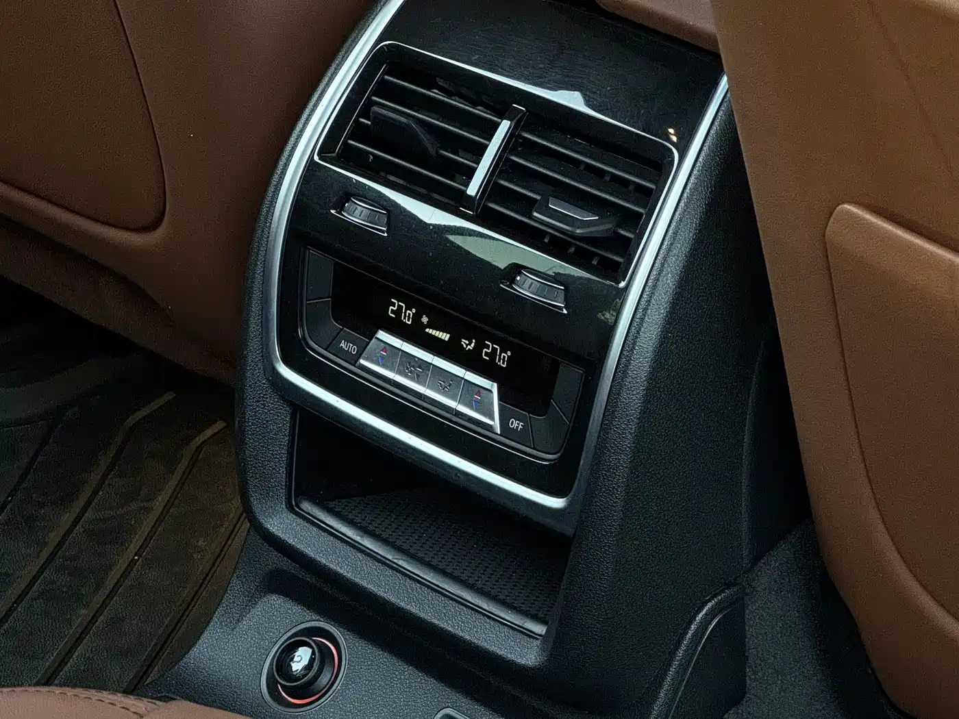 BMW X7 2023 xDrive40i Exclusive M Sport Package фото 18