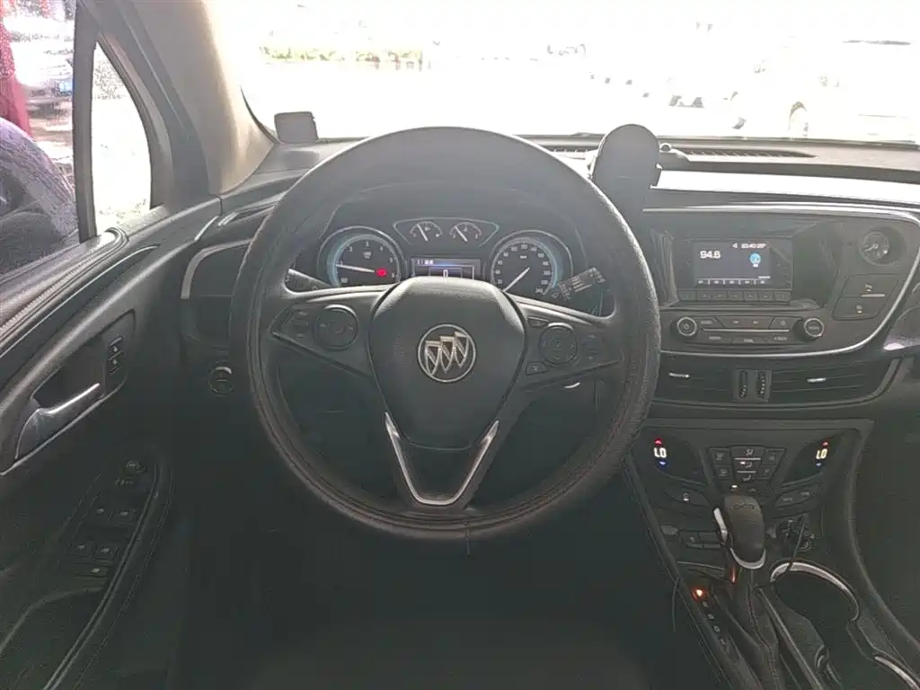 Buick Envision Plus 2017 20T FWD Premium фото 11