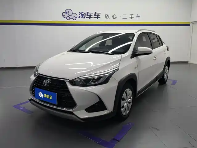 Toyota Yaris L Toyota Yaris L, X 1.5L CVT, Лидер, PLUS