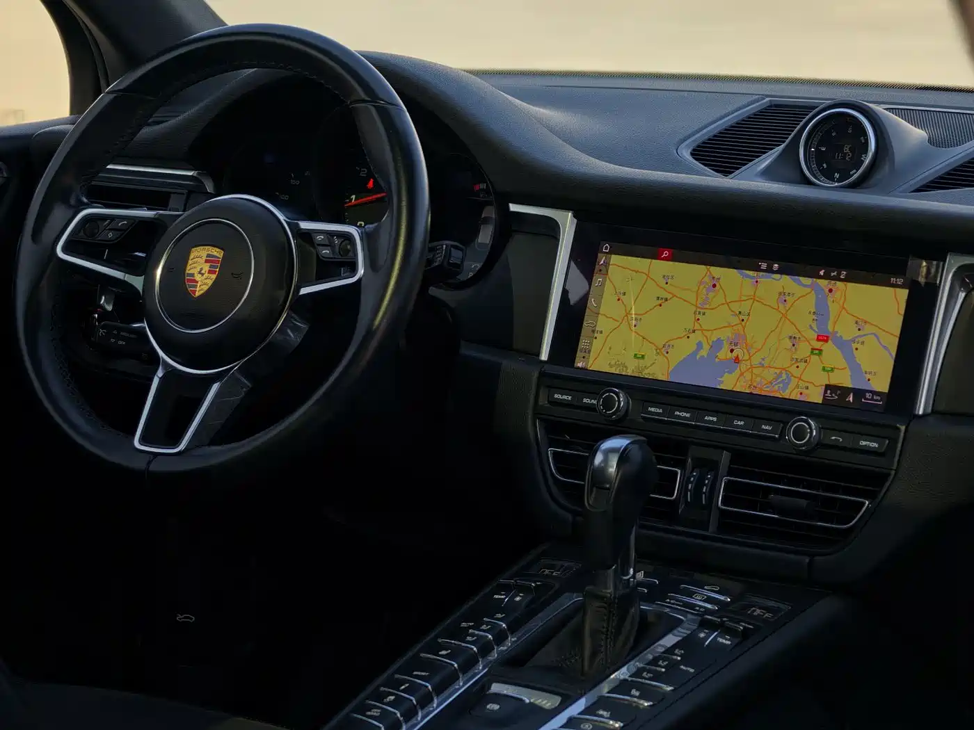 Porsche Macan 2018 Macan 2.0T фото 6