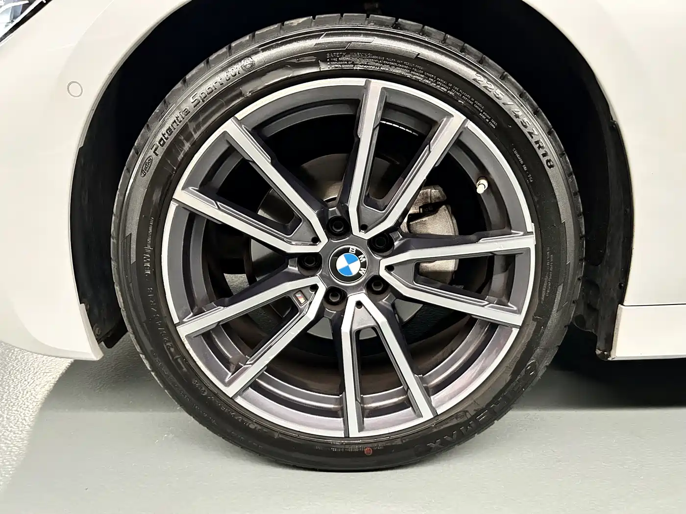 BMW 3 Series 2022 325Li M Sport Package фото 15