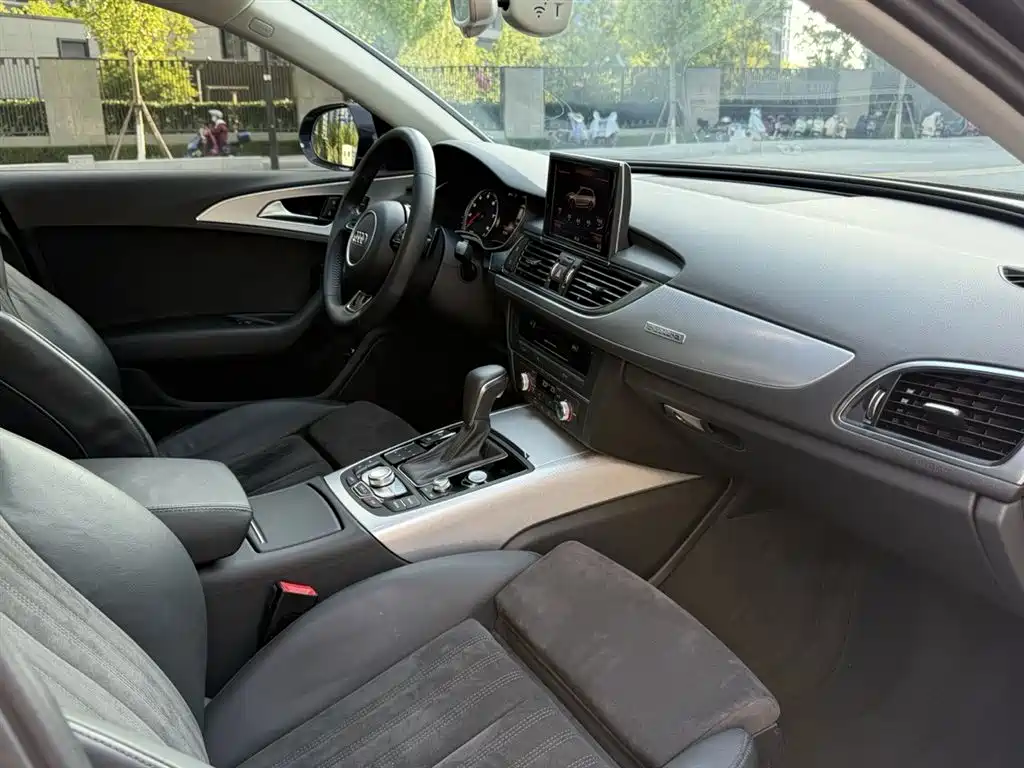 Audi A6 (Import) 2017 Avant 40 TFSI Sport фото 4
