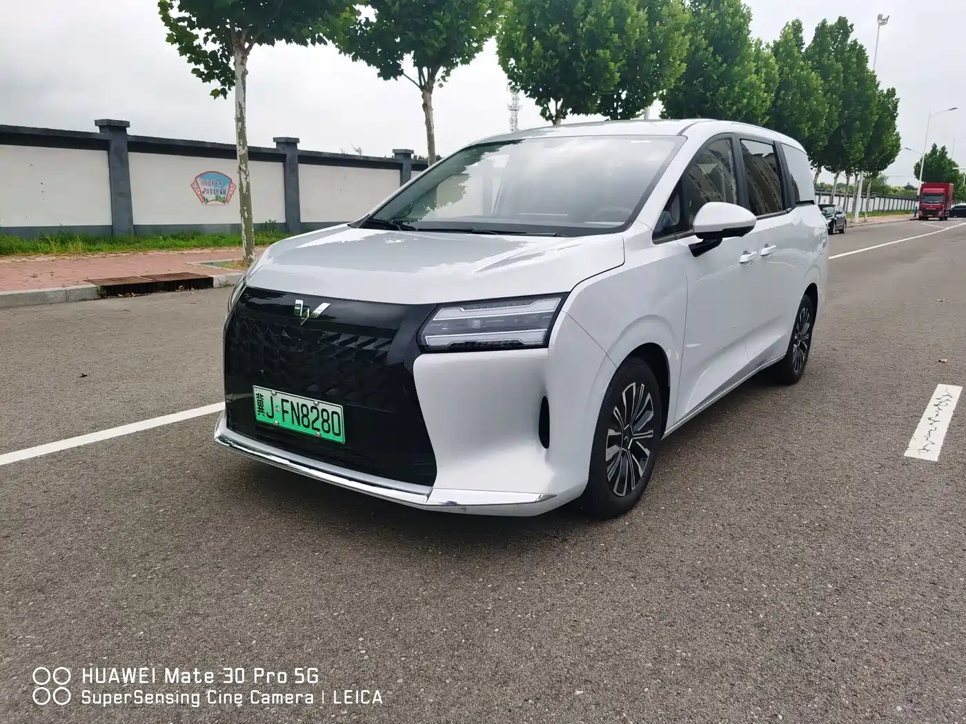 Wuling Motors Xingguang 730 New Energy 2025 2025 Model Plug-in Hybrid Base Version