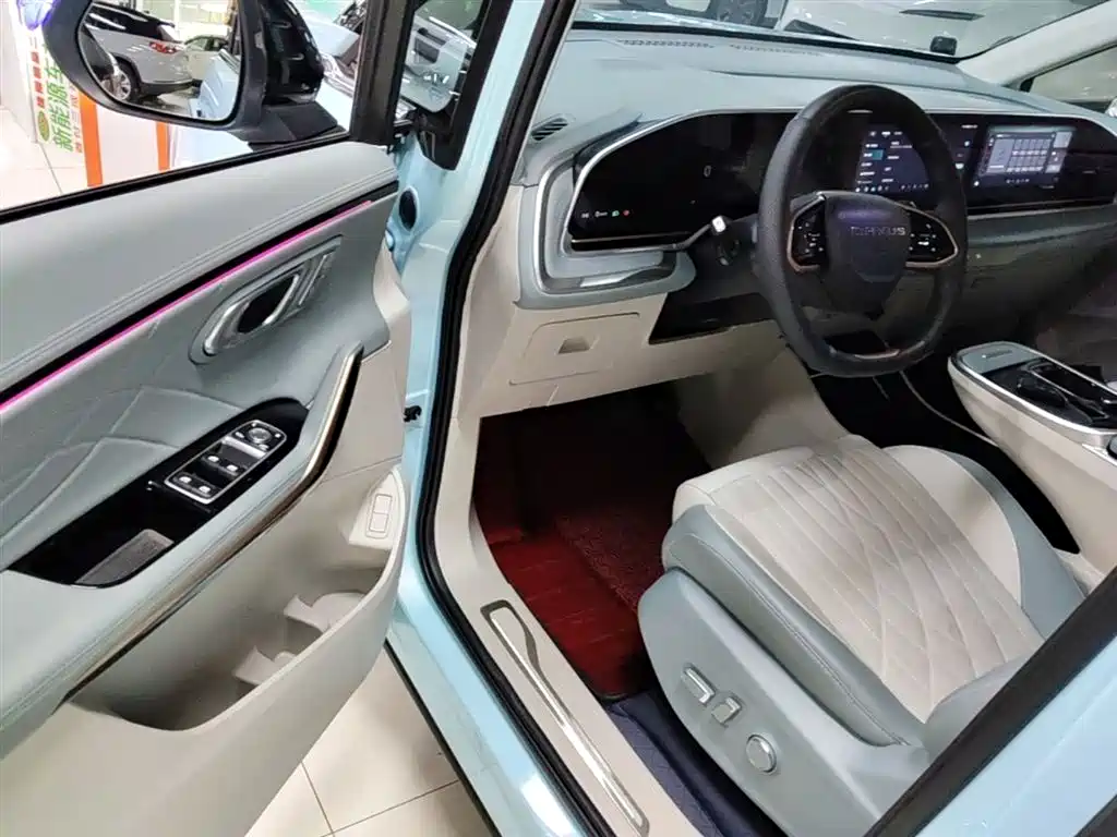 SAIC Maxus Dajia 9 2022 Long Range Forest 7-Seater фото 16