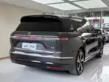 Фото 15 - NIO ES8