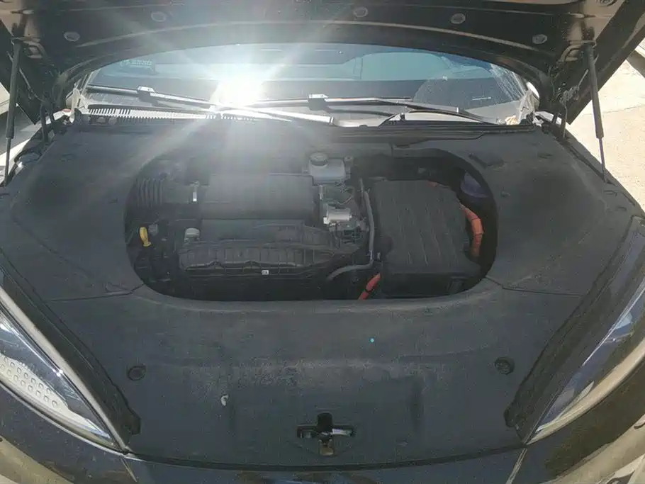 BYD Seal 2024 Glory Edition DM-i 1.5L 121km Luxury фото 10