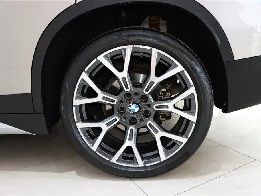 BMW X1 2022 xDrive25Li Premium фото 20