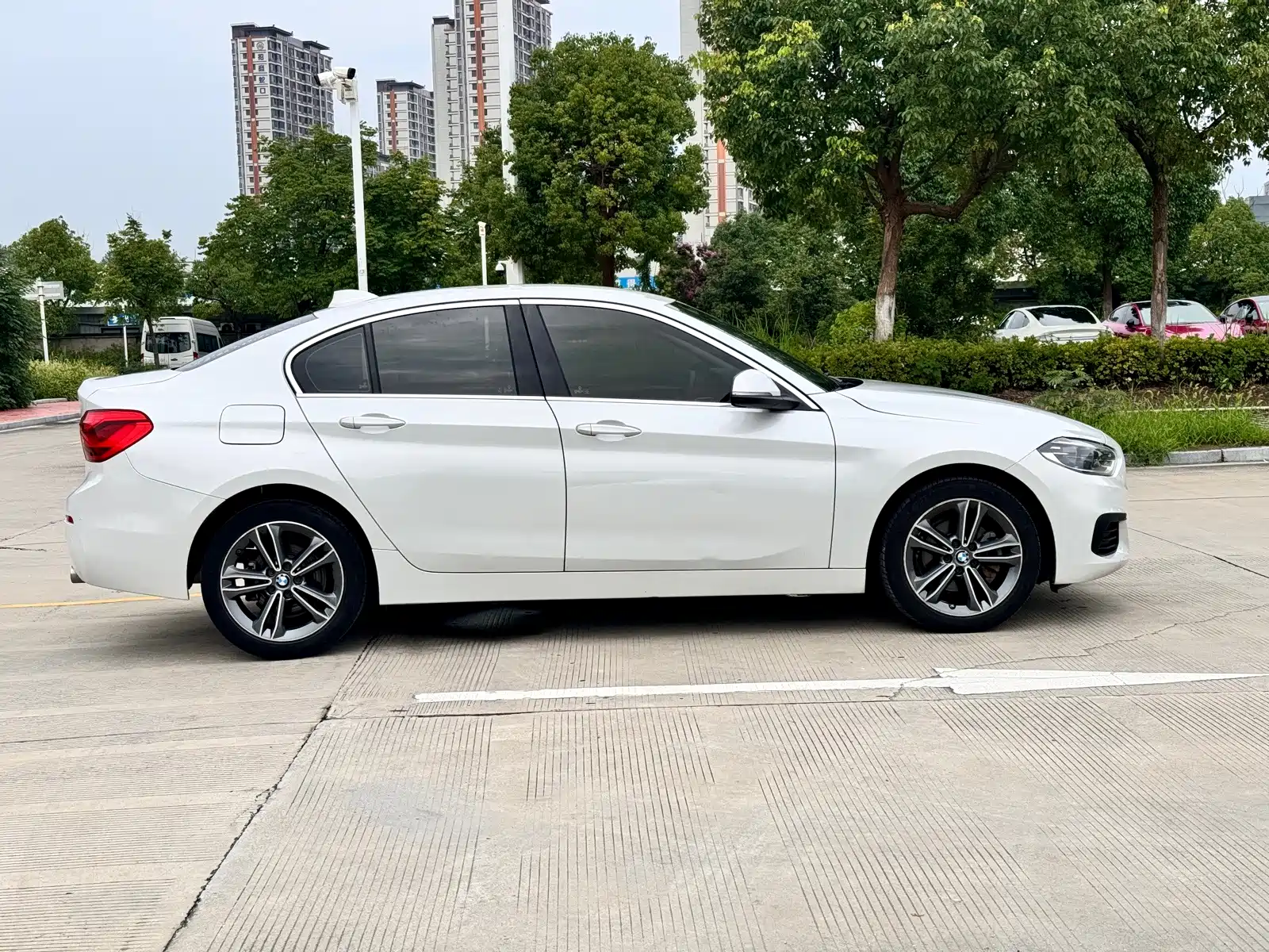 Фото 4 - BMW 1 Series