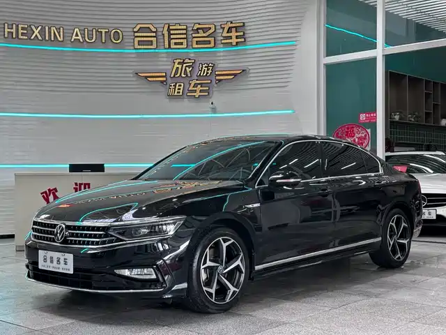 Volkswagen Magotan 200 2-Millionth Edition, 380TSI DSG, Флагман