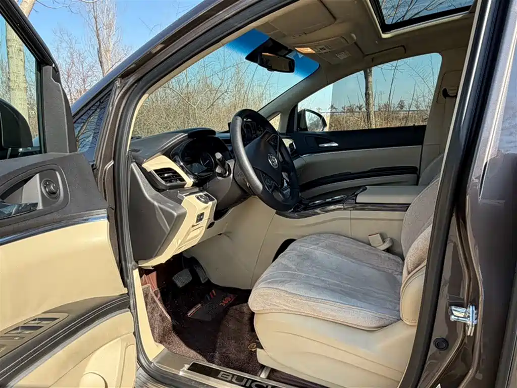 Buick GL8 2023 Land Business Class 652T Luxury фото 12